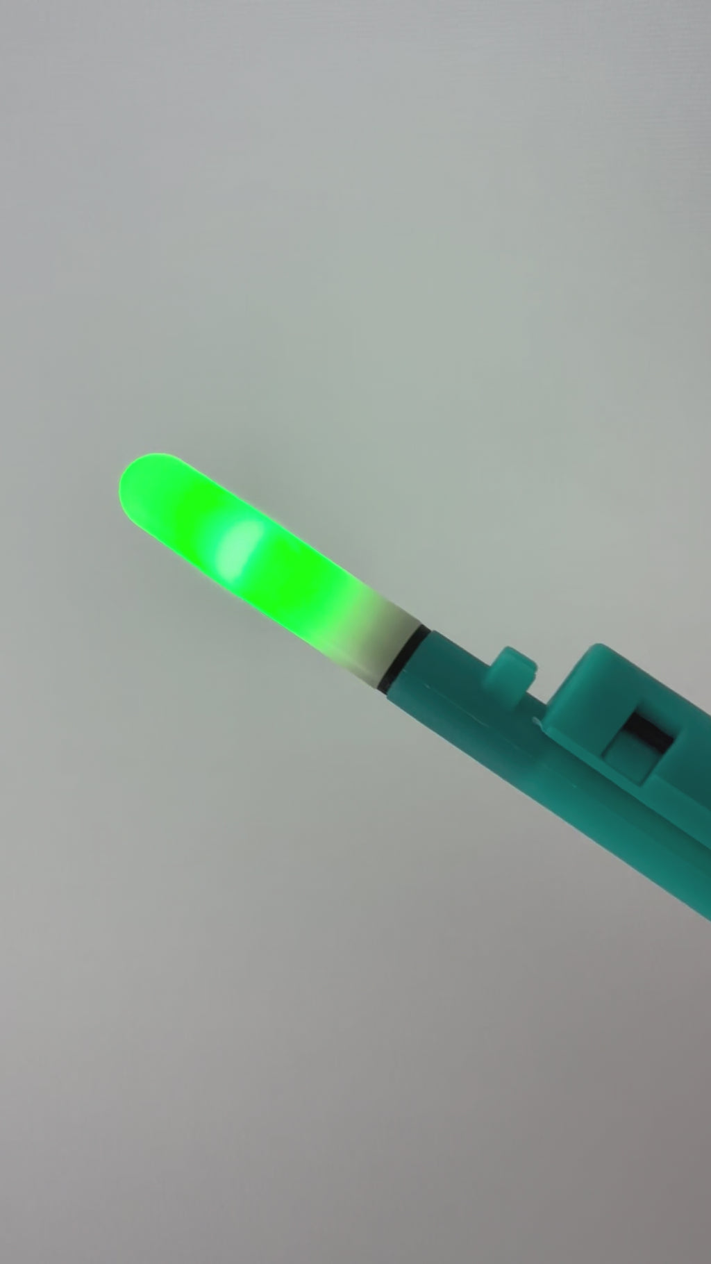 BRUNA Night Fishing LED Tip Light (No Battery Included) | Model A: Constant Green Model B: Smart Color Change (Green → Red)